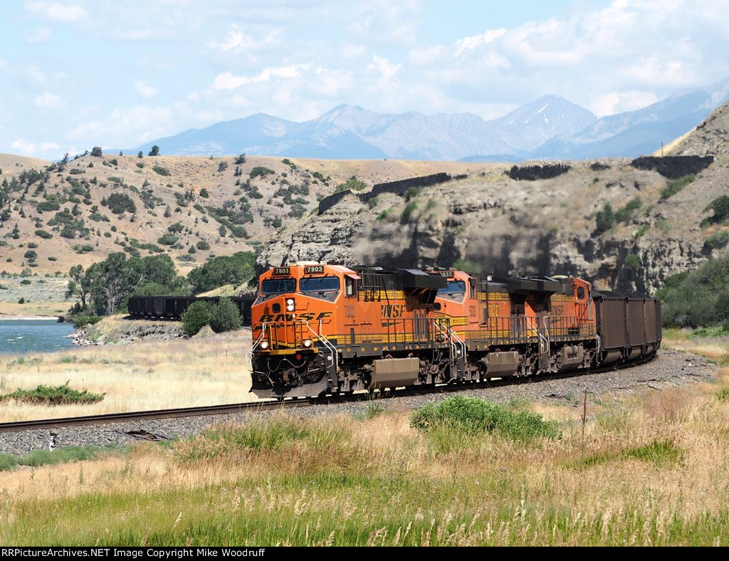 BNSF 7803